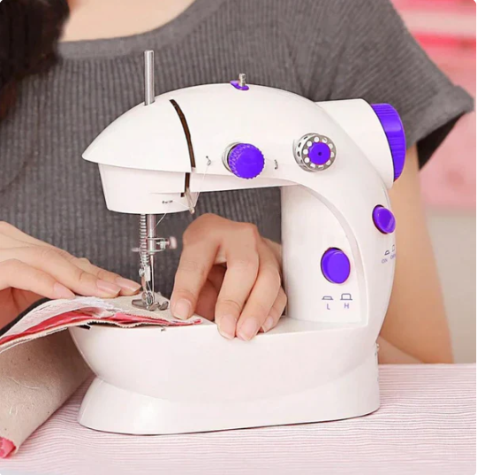 Mini Máquina de Costura Portátil - Costure Tudo em Segundos (Versão Premium)