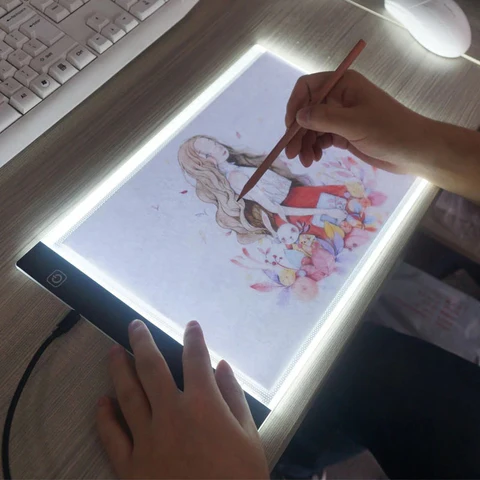 Caderno Led para Desenho + Lápis de cor (Brinde)!